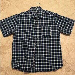 Silver Point Men’s Navy and White Plaid Shirt
